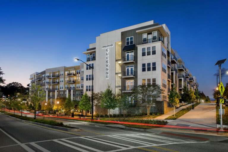 Multifamily Glenwood DST